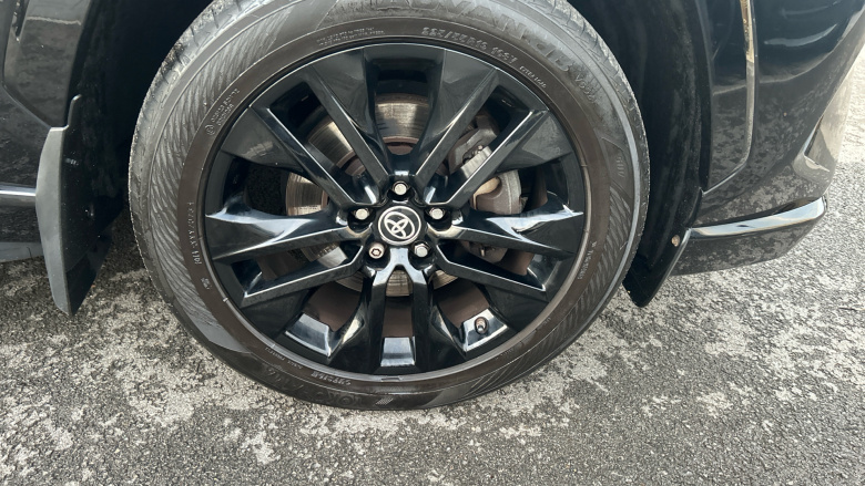 Toyota RAV4 2.5 VVT-i Hybrid Black Edition 5dr CVT Hybrid Estate